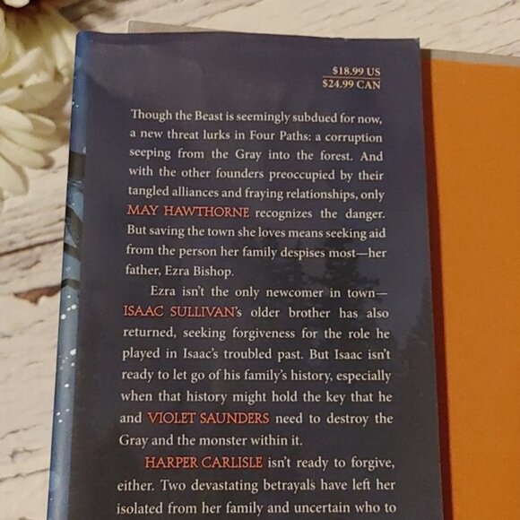 3/$13 The Deck of Omens by Christine Lynn Herman - Picture 2 of 6